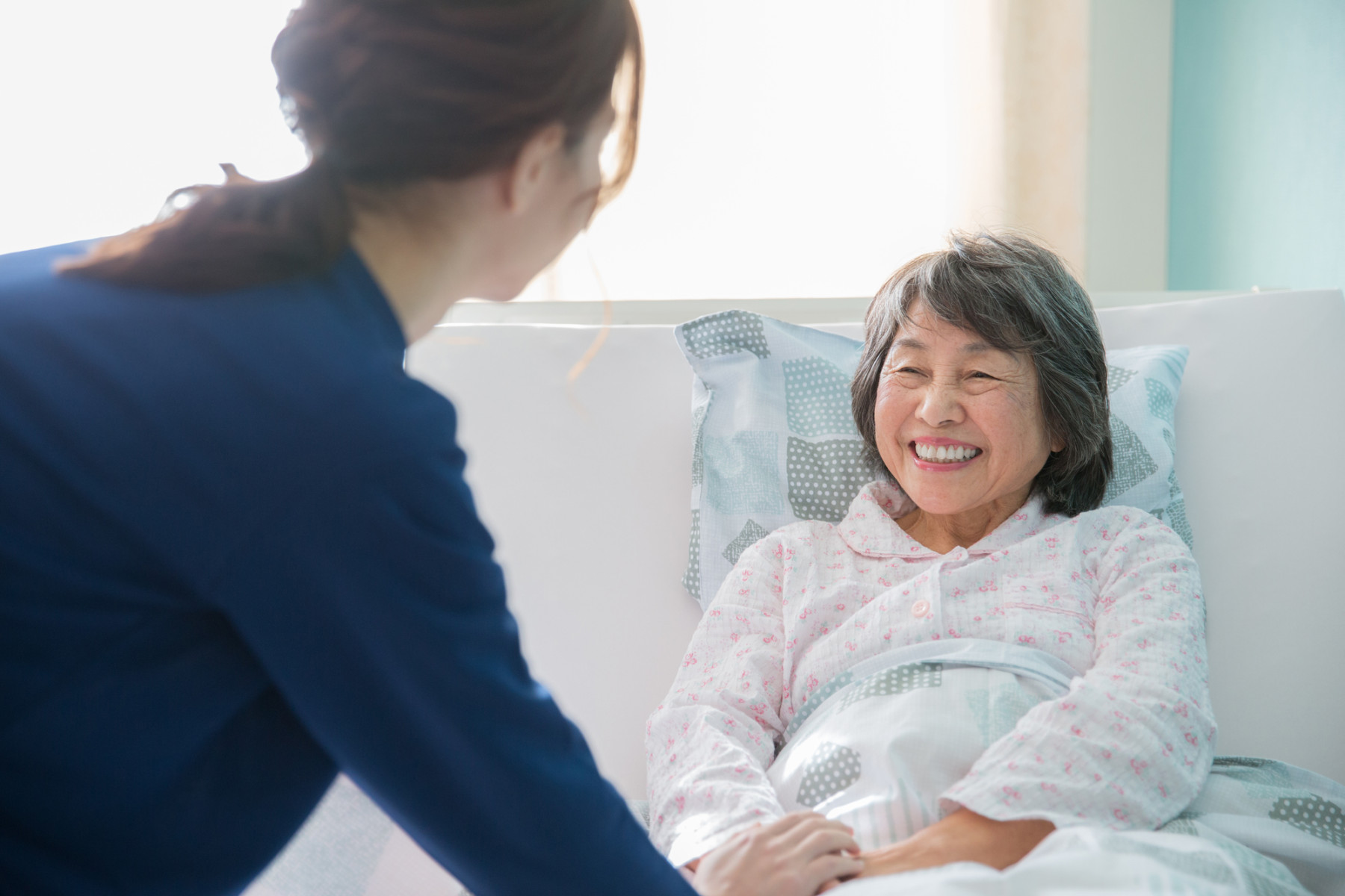 やさしさがめぐる介護を